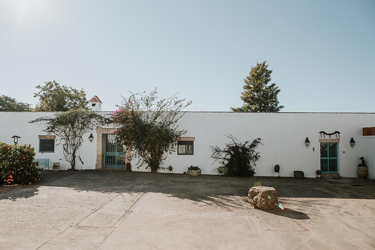 Cortijo Santa Clara Vila Carmona  Exterior foto